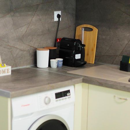 Sky Nomads Apartment Thessaloniki Exterior photo