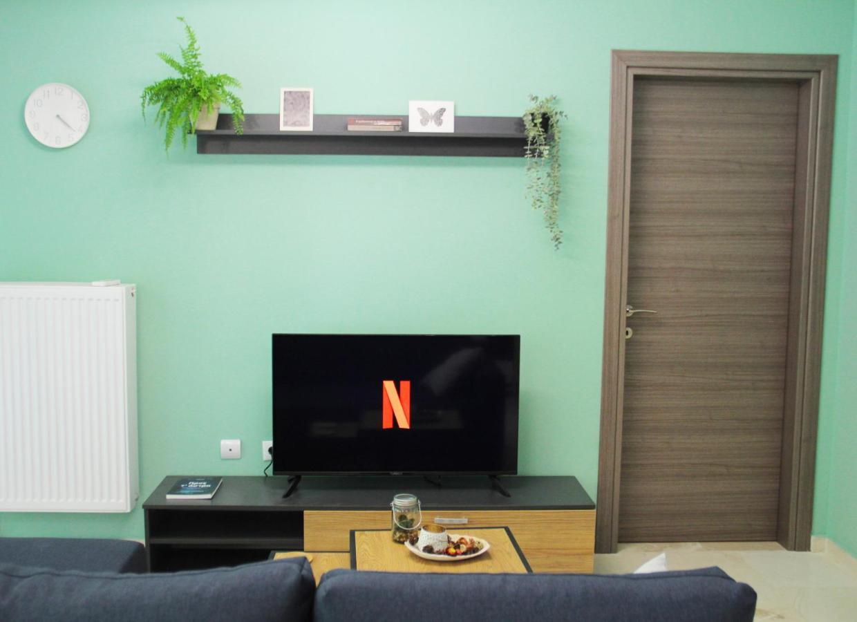 Sky Nomads Apartment Thessaloniki Exterior photo